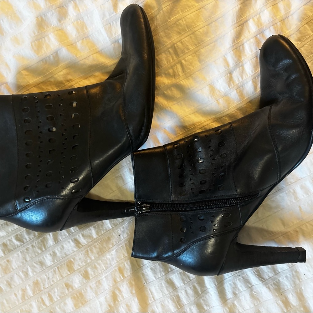 Viktor & Rolf Harrison Black Perforated Leather Ankle Boots